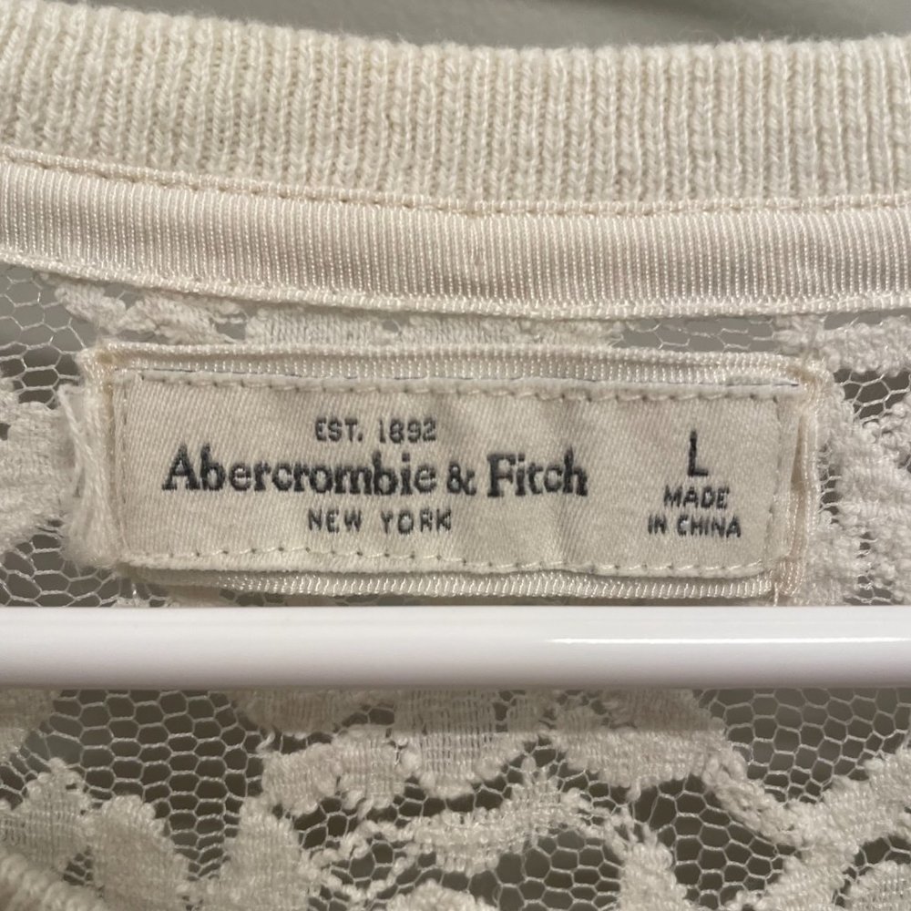 Abercrombie & Fitch Ivory Floral Lace Sweater - Picture 3 of 7
